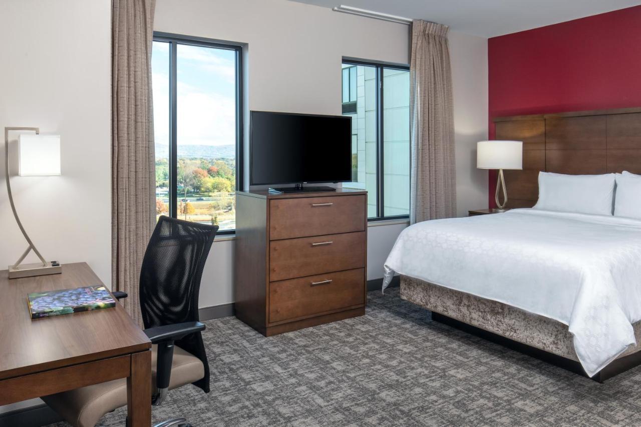Staybridge Airport By Ihg Hotel Charlottesville