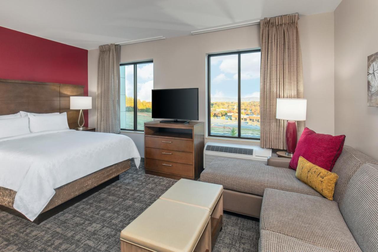 Staybridge Airport By Ihg Hotel Charlottesville